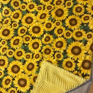 Minkey infant blanket